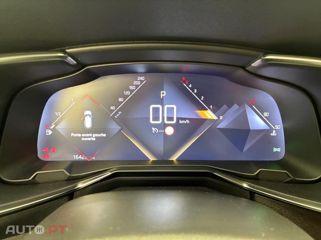 DS DS7 Crossback 1.5 BlueHDi Business EAT8