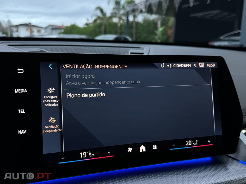 BMW X1 sDrive18d Pack Desportivo M