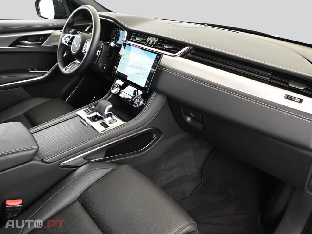 Jaguar F-Pace P400e AWD R-Dynamic SE I.V.A DEDUTIVEL 