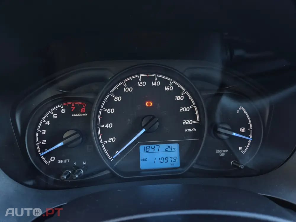 Toyota Yaris 1.5 VVT-i Active