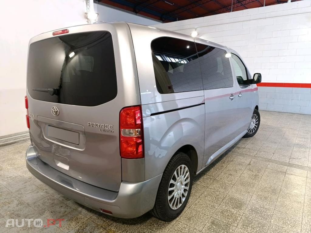 Toyota Proace Verso 2.0 D-4D L1 1.0T Comfort 9L