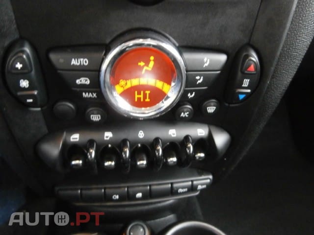 MINI Countryman One D