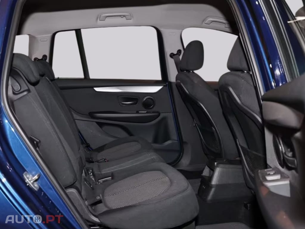 BMW 216 d IVA DEDUTÍVEL 