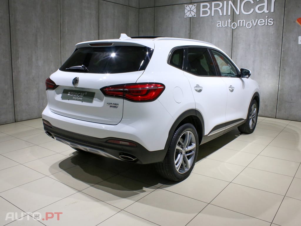 MG EHS 1.5 T-GDI Plug-in Hybrid Luxury