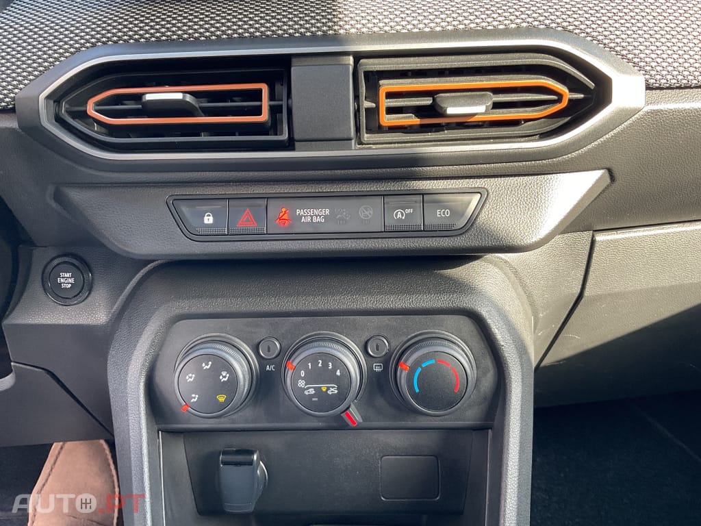 Dacia Sandero 1.0 ECO-G Expression Bi-Fuel