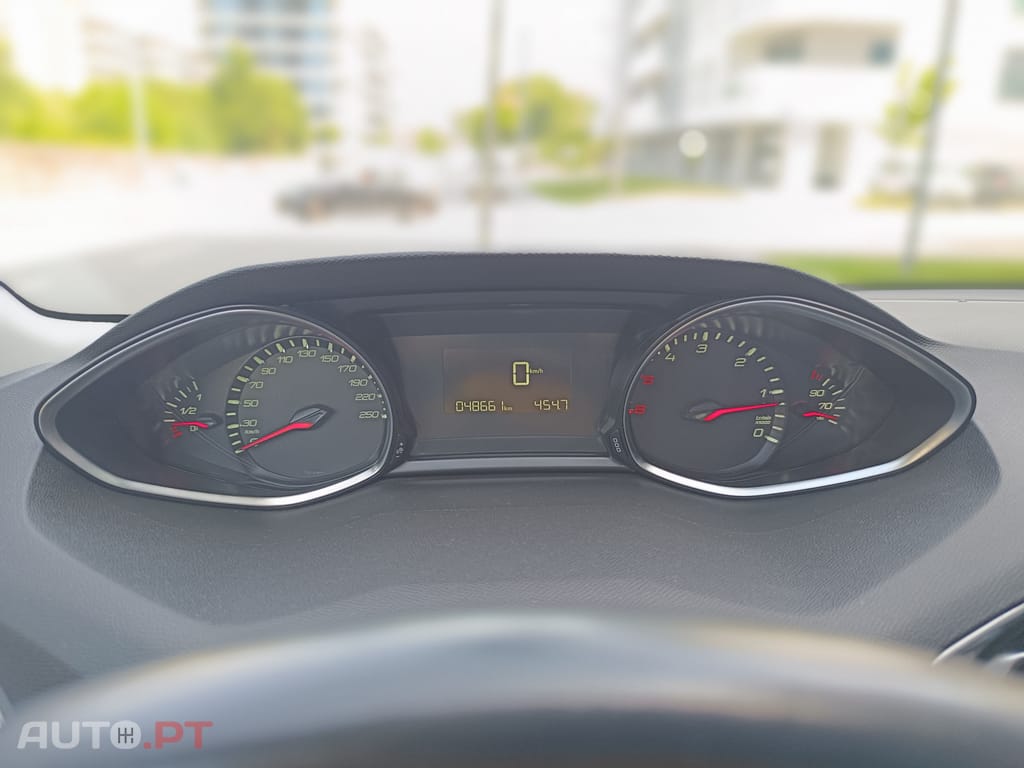 Peugeot 308 1.6 BlueHDi Style