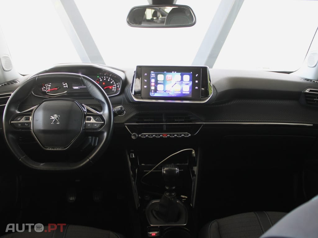 Peugeot 2008 1.5 BlueHDi Allure