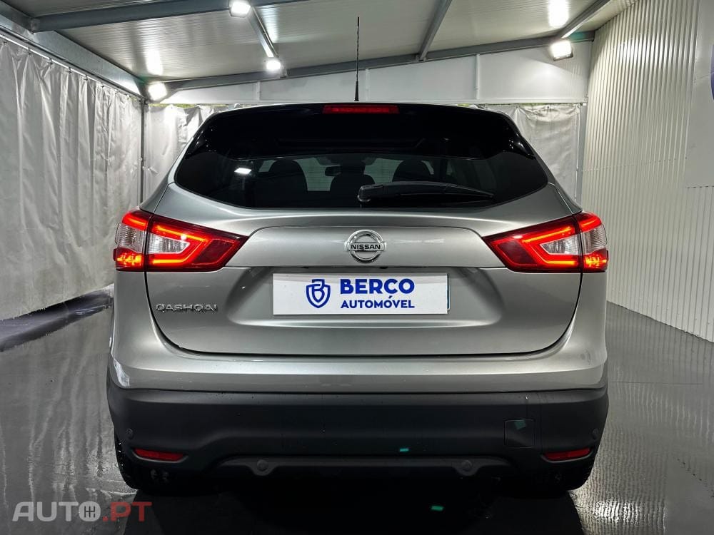 Nissan Qashqai 1.5 dCi N-Connecta Led