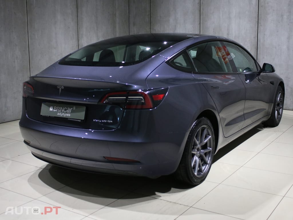 Tesla Model 3 Long Range AWD Dual Motor