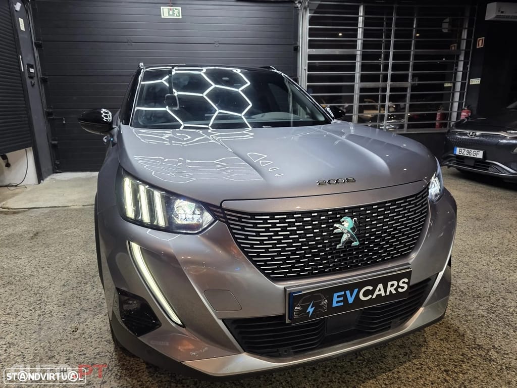 Peugeot E-2008 GT Pack