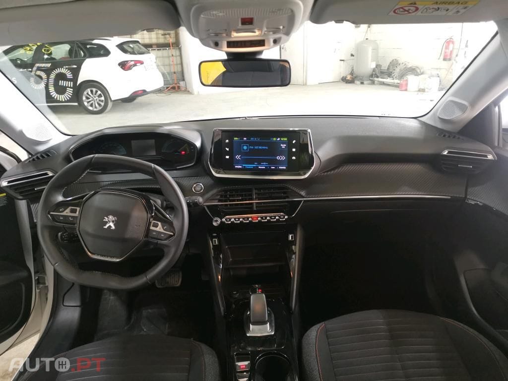 Peugeot E-208 50 kWh Active Pack