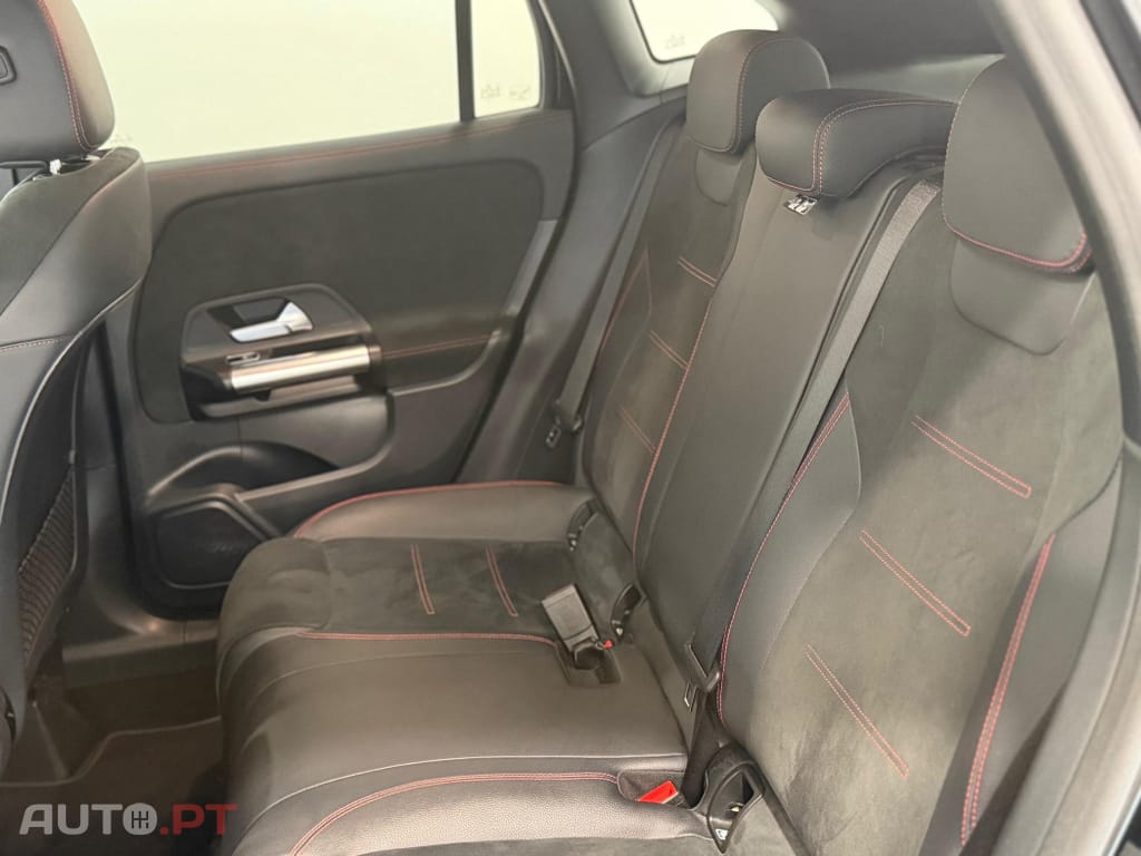 Mercedes-Benz GLA 250 e AMG Line
