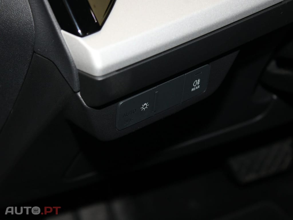 Audi Q4 E-Tron 35 S-LINE I.V.A DEDUTÍVEL