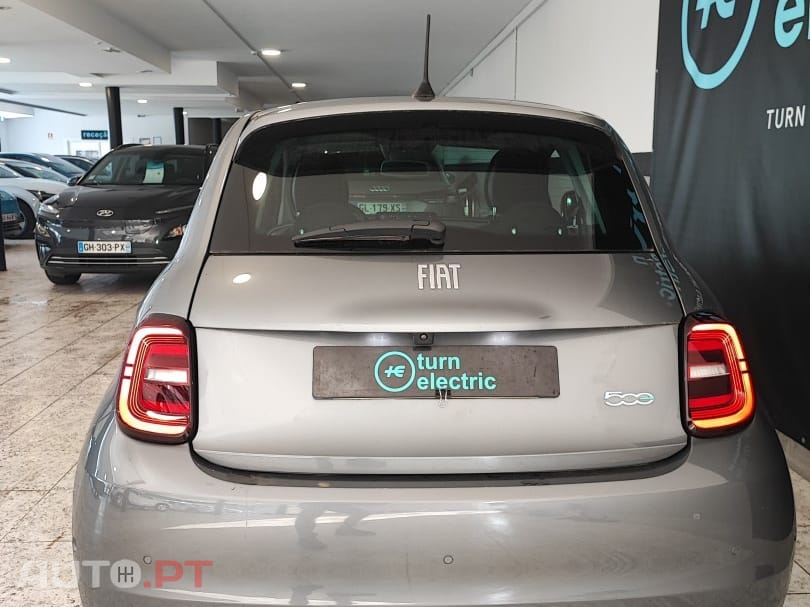 Fiat 500e 42 kWh Icon