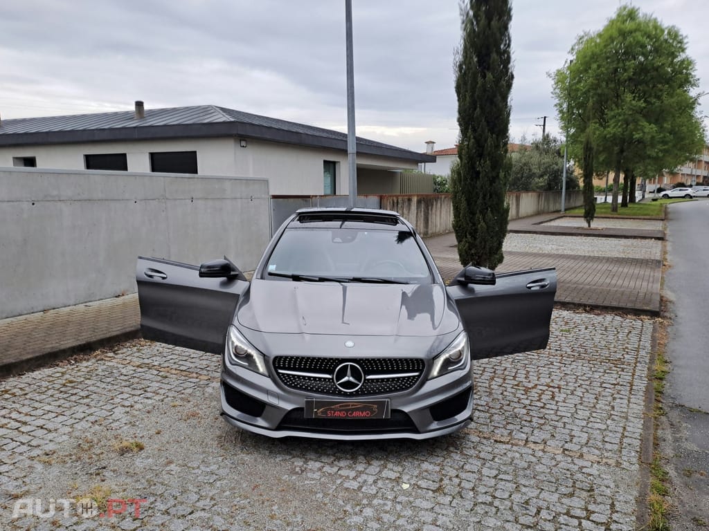 Mercedes-Benz CLA 220 AMG Full Extras 177 CV