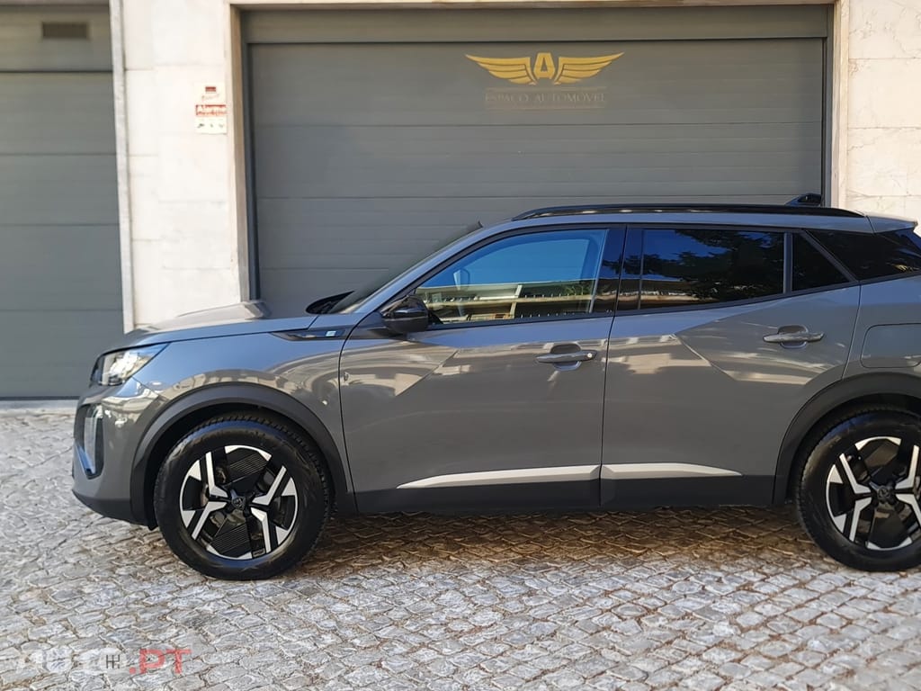 Peugeot E-2008 54 kWh Allure