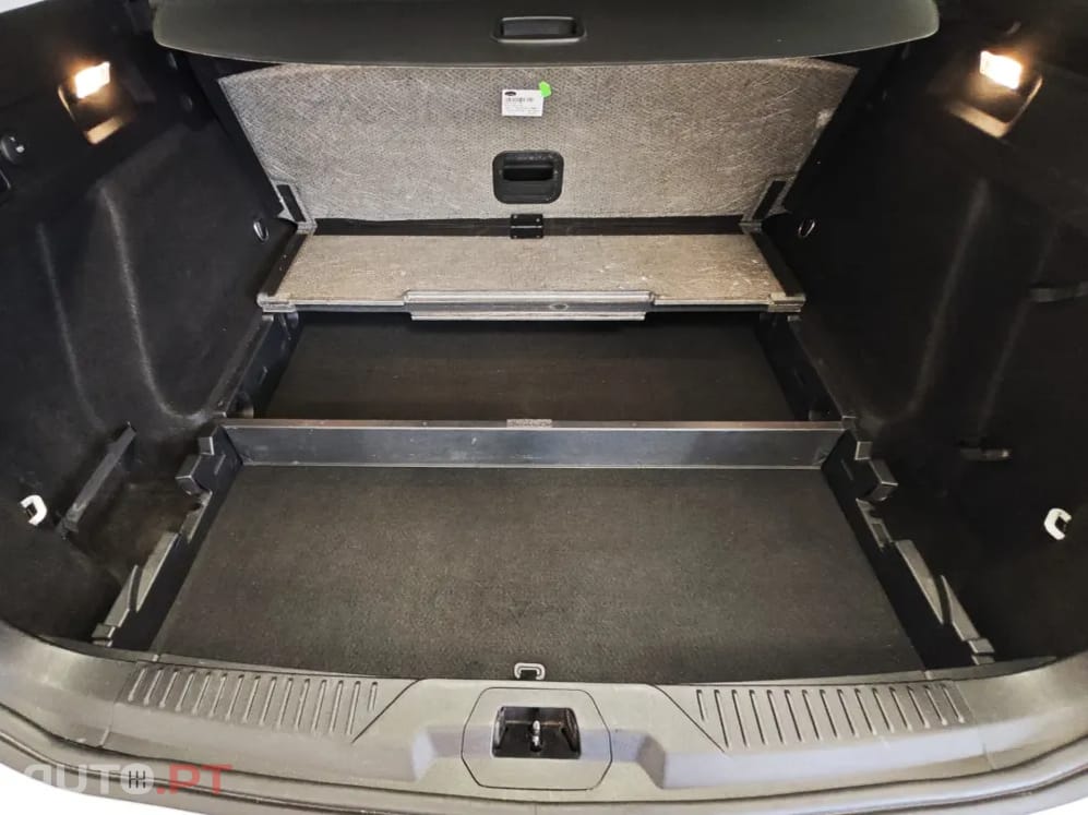 Ford Focus SW 1.0 EcoBoost MHEV Connected