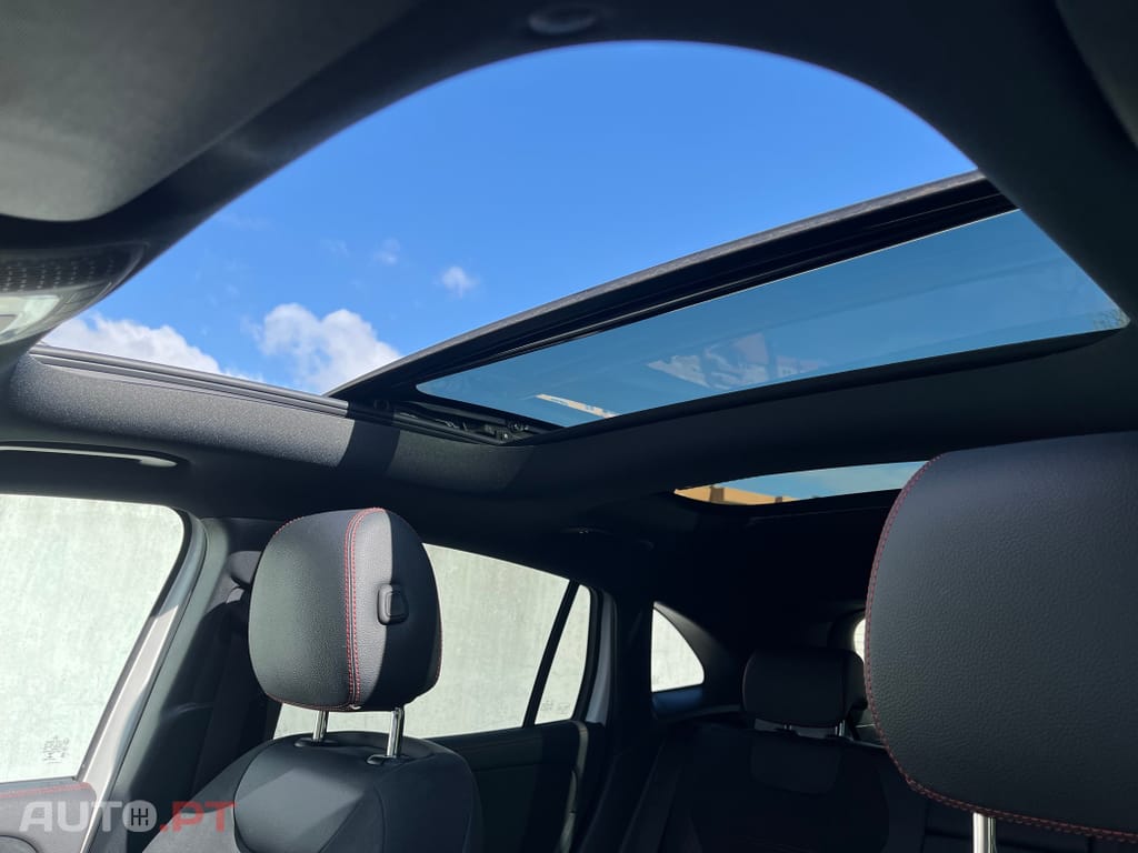 Mercedes-Benz EQA 250 AMG Line