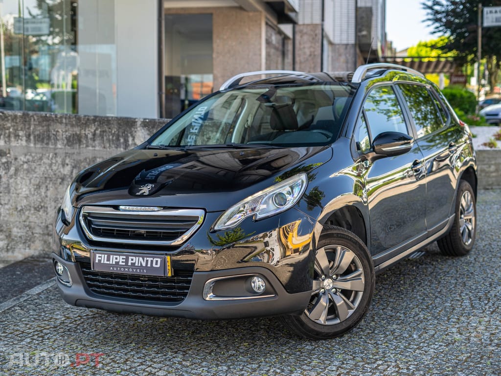 Peugeot 2008 1.2 PureTech Style