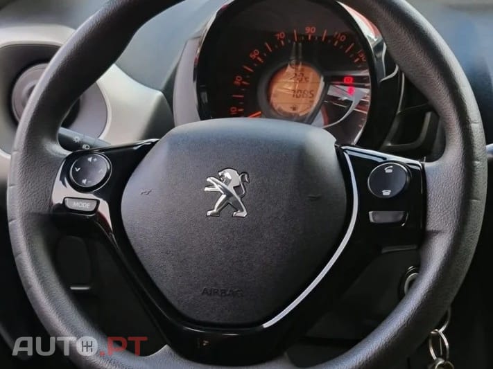 Peugeot 108 1.0 VTi STYLE