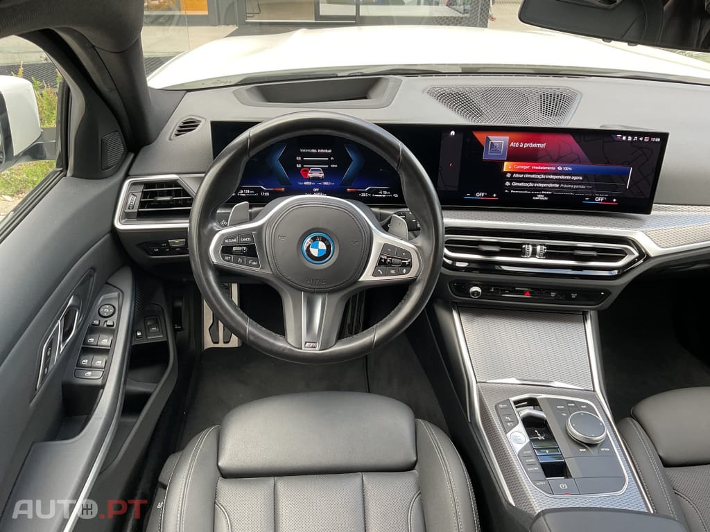 BMW 330 e Pack M Auto