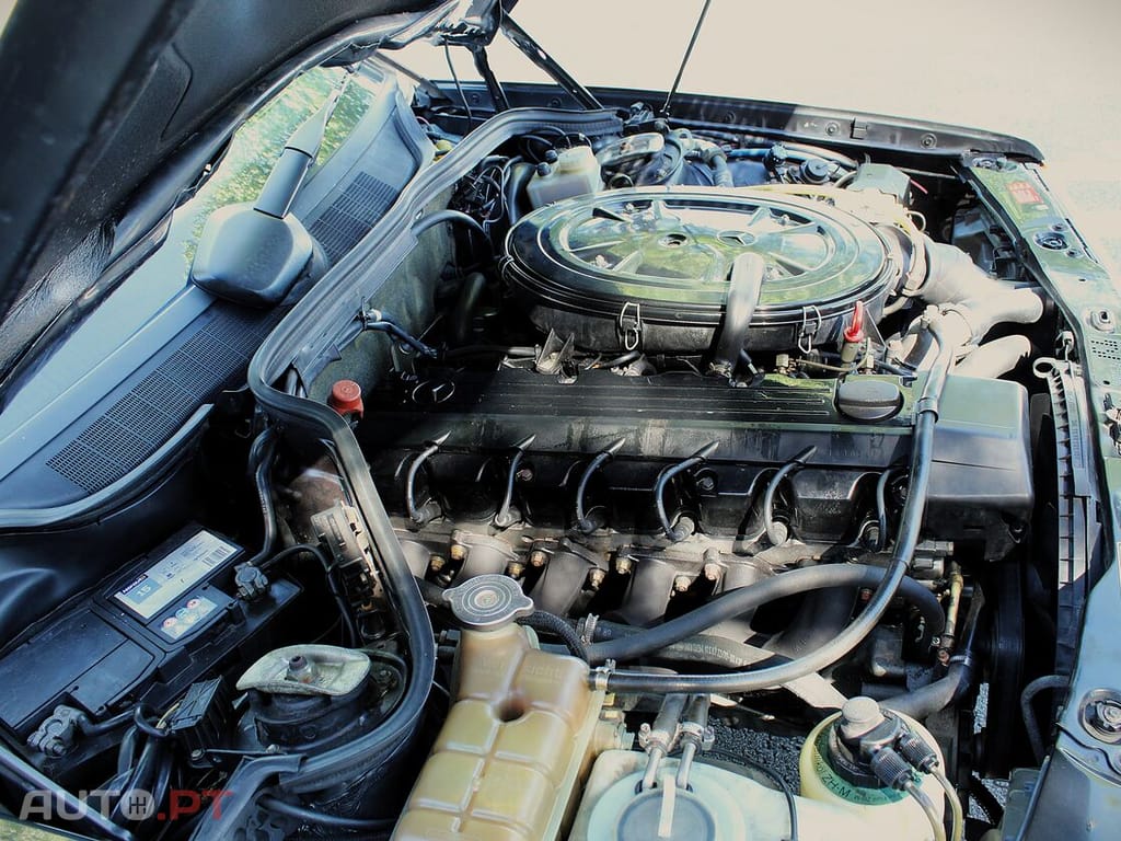 Mercedes-Benz 190 E 2.6