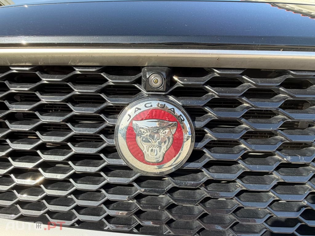 Jaguar E-Pace P300 AWD Sport