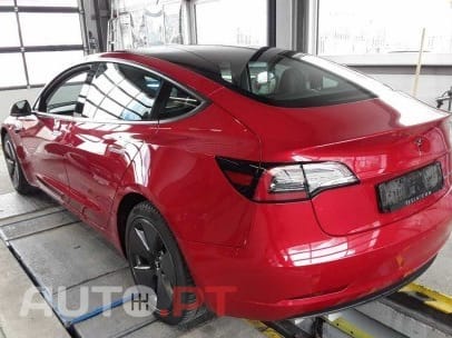 Tesla Model 3 Long Range AWD Dual Motor