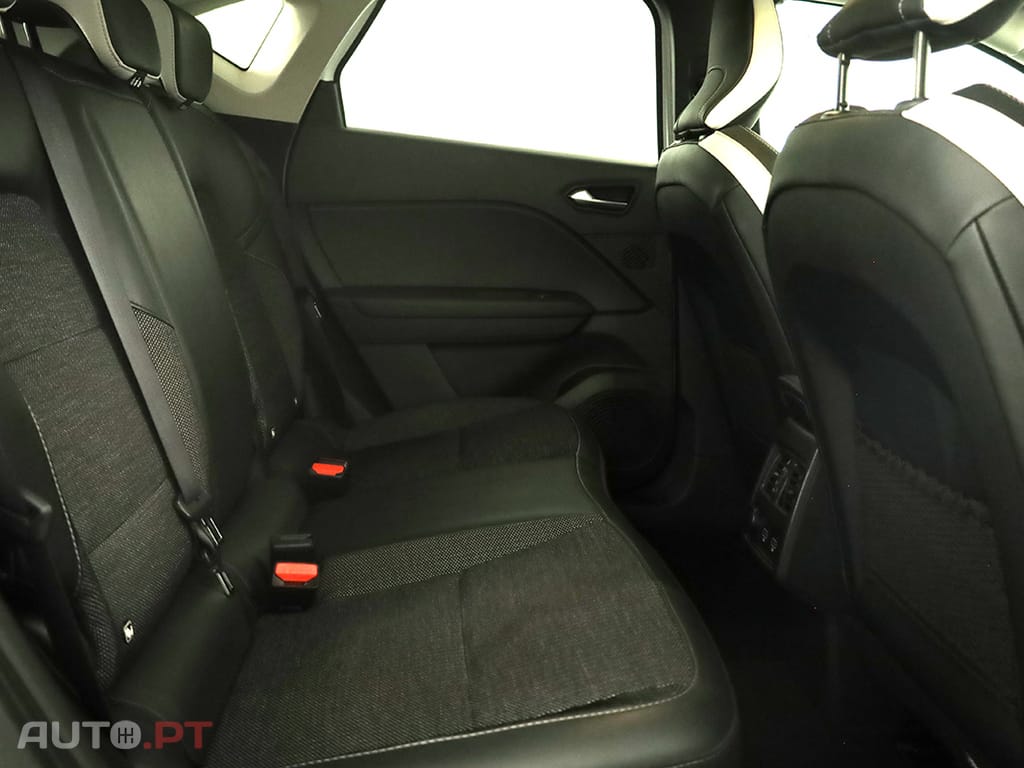Renault Captur 1.0 TCe Techno Bi-Fuel
