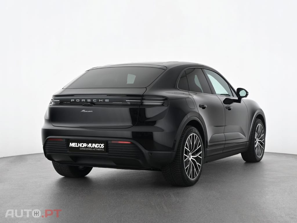 Porsche Macan Panorama