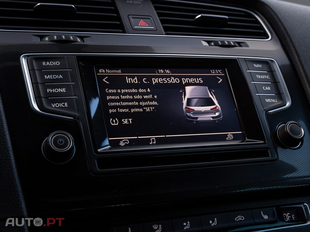 Volkswagen Golf 2.0 TSi GTi DSG Performance