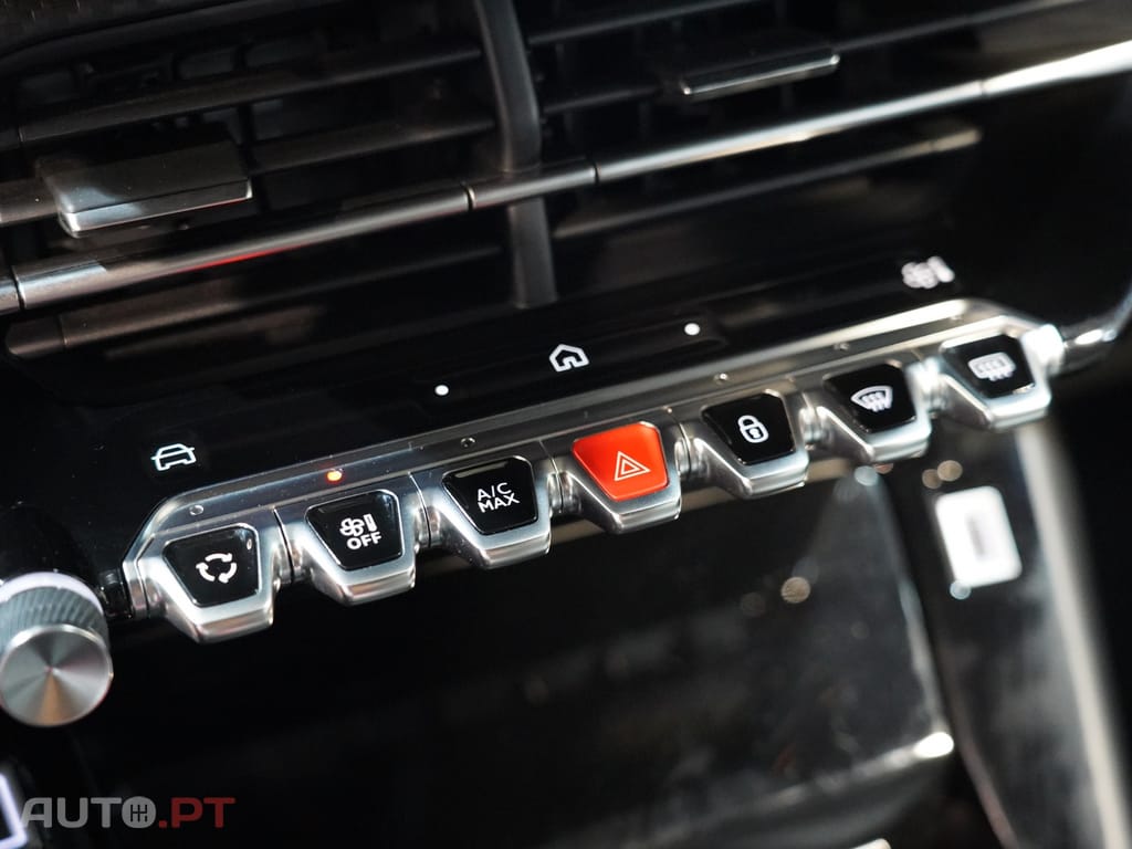 Peugeot 2008 1.2 PureTech Allure