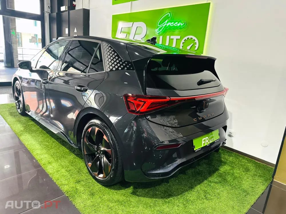 Cupra Born 58 kWh e-Boost Plus