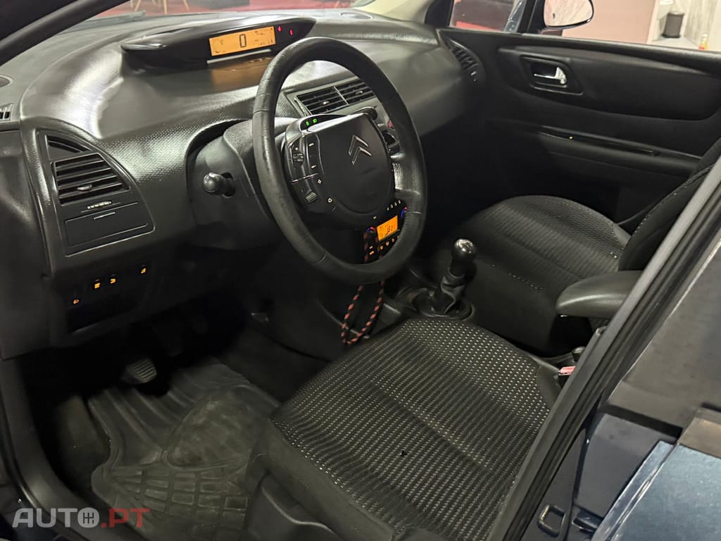 Citroen C4 1.6 HDI VTR PACK