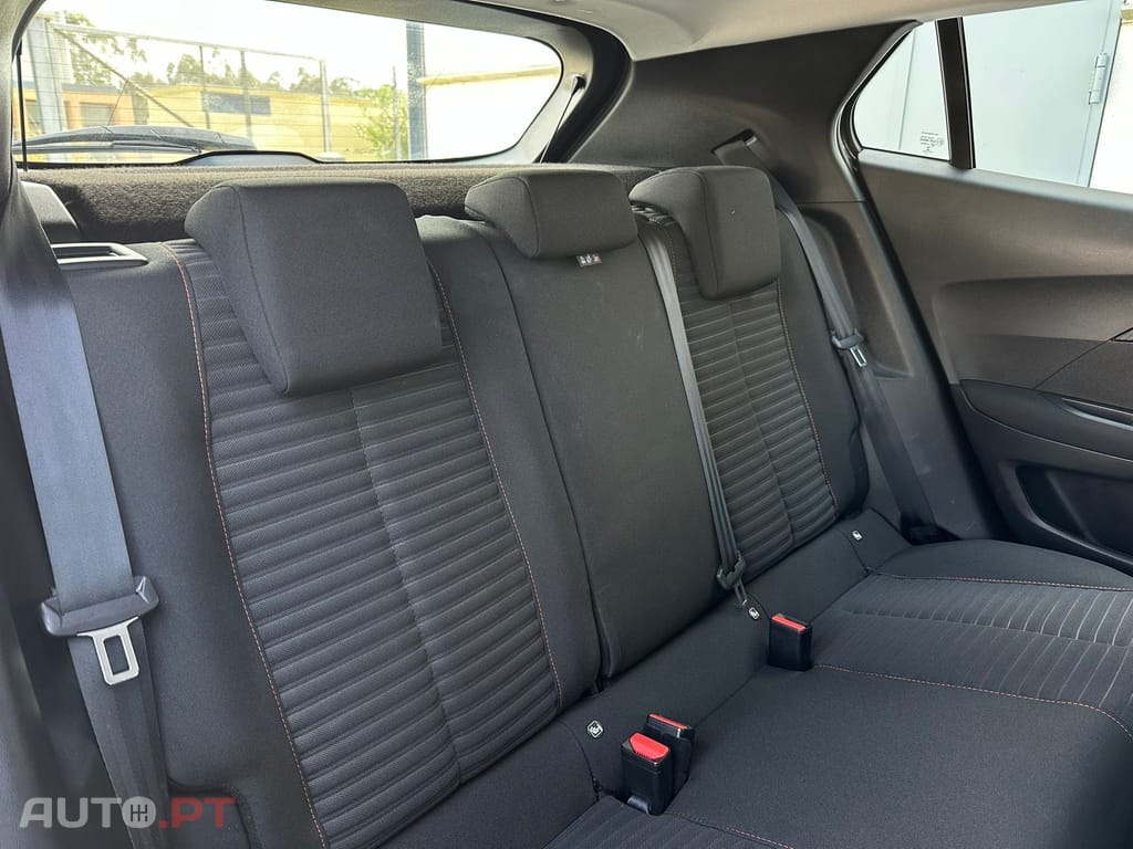 Peugeot 2008 1.5 BlueHDi Active Pack