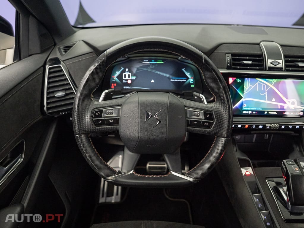 DS DS7 E-Tense Performance Line EAT8