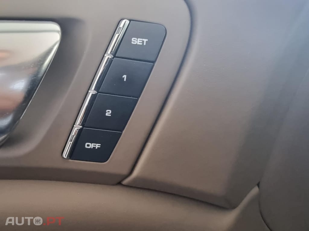 Porsche Cayenne Turbo Tiptronic S