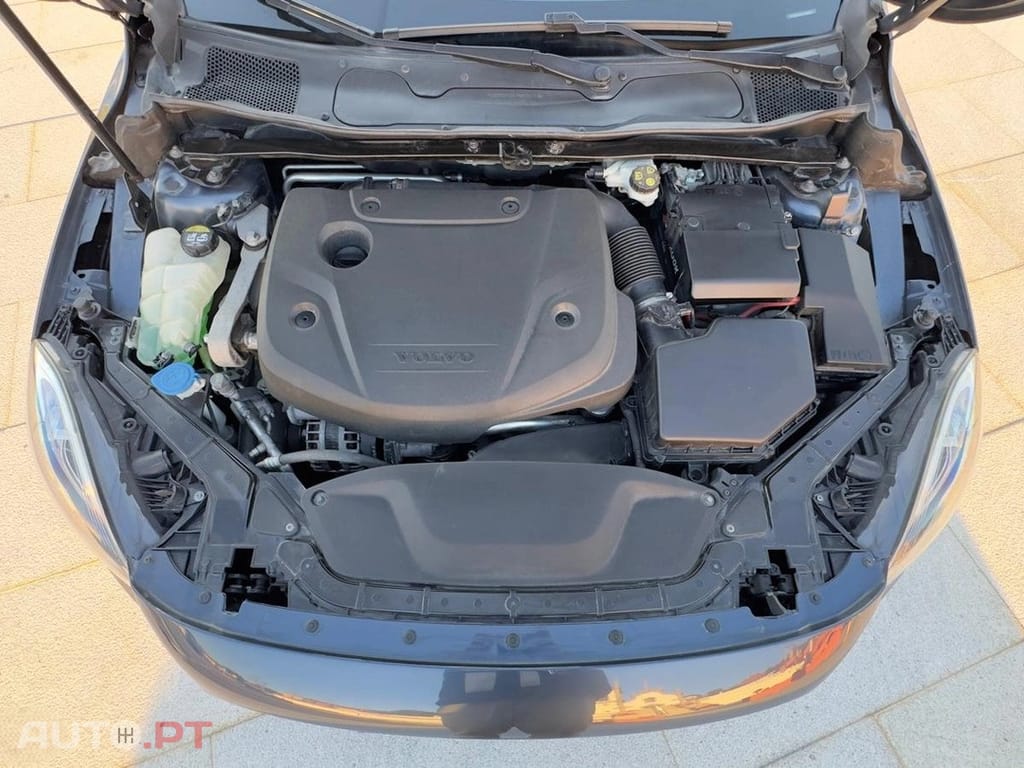 Volvo V40 D2 Kinetic