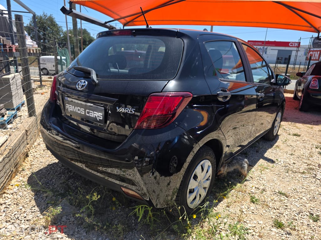 Toyota Yaris 2016