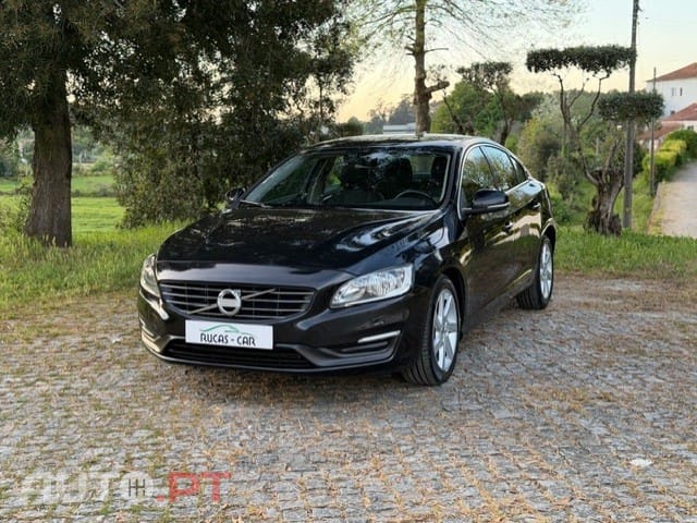 Volvo S60 2.0 D4 Momentum