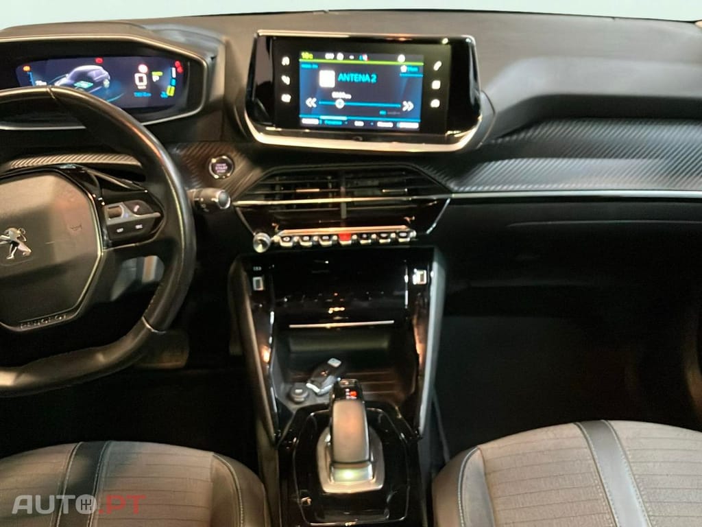 Peugeot E-208 50 kWh Allure