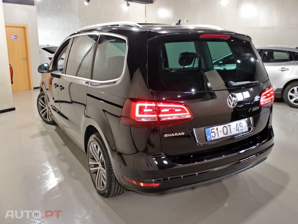 Volkswagen Sharan 2.0 TDI Blue Highline DSG