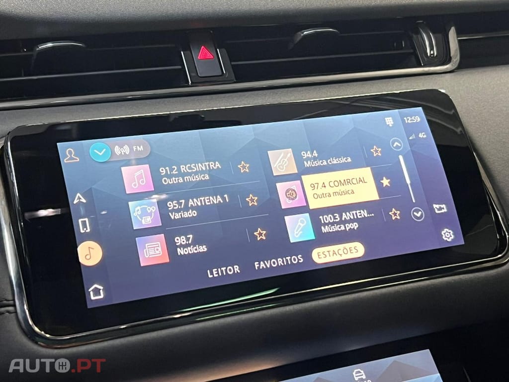 Land Rover Evoque 1.5 I3 PHEV 300 AWD Auto R-Dynamic