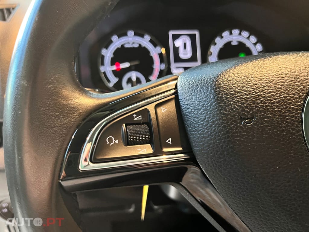 Skoda Karoq 1.0 TSI Ambition