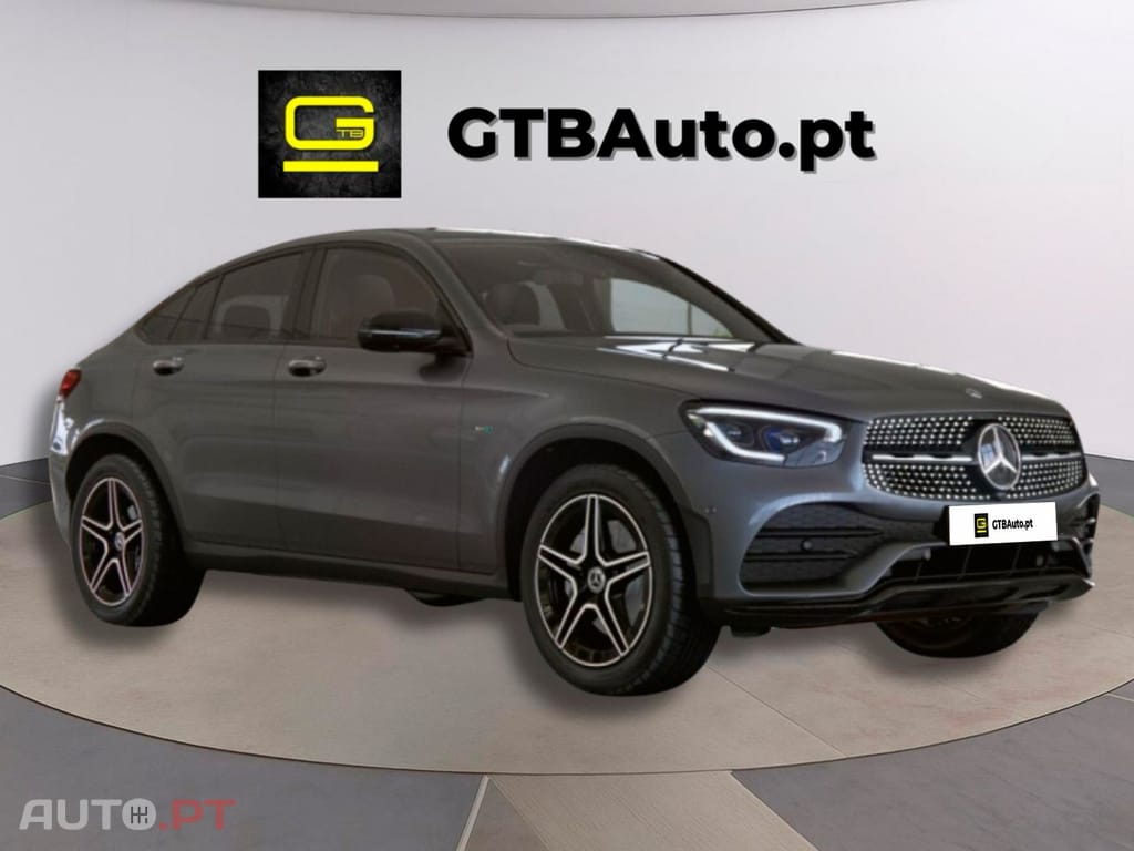 Mercedes-Benz GLC 300 e 4M AMG I.V.A DEDUTÍVEL