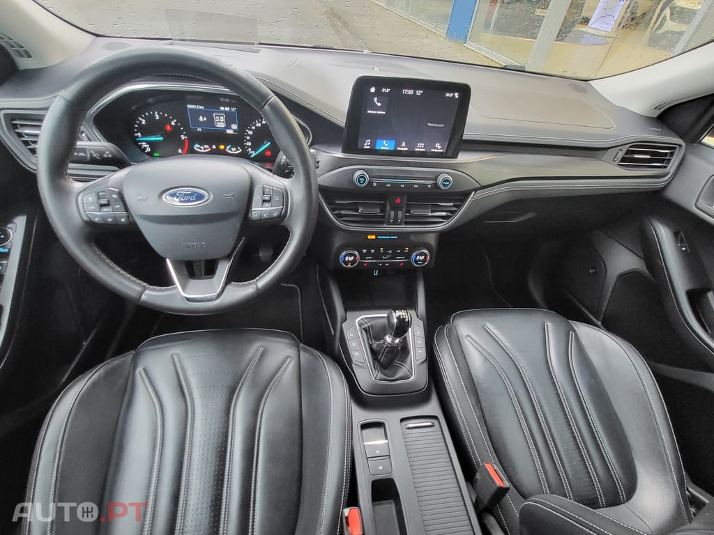 Ford Focus SW 1.5 TDCi EcoBlue Vignale