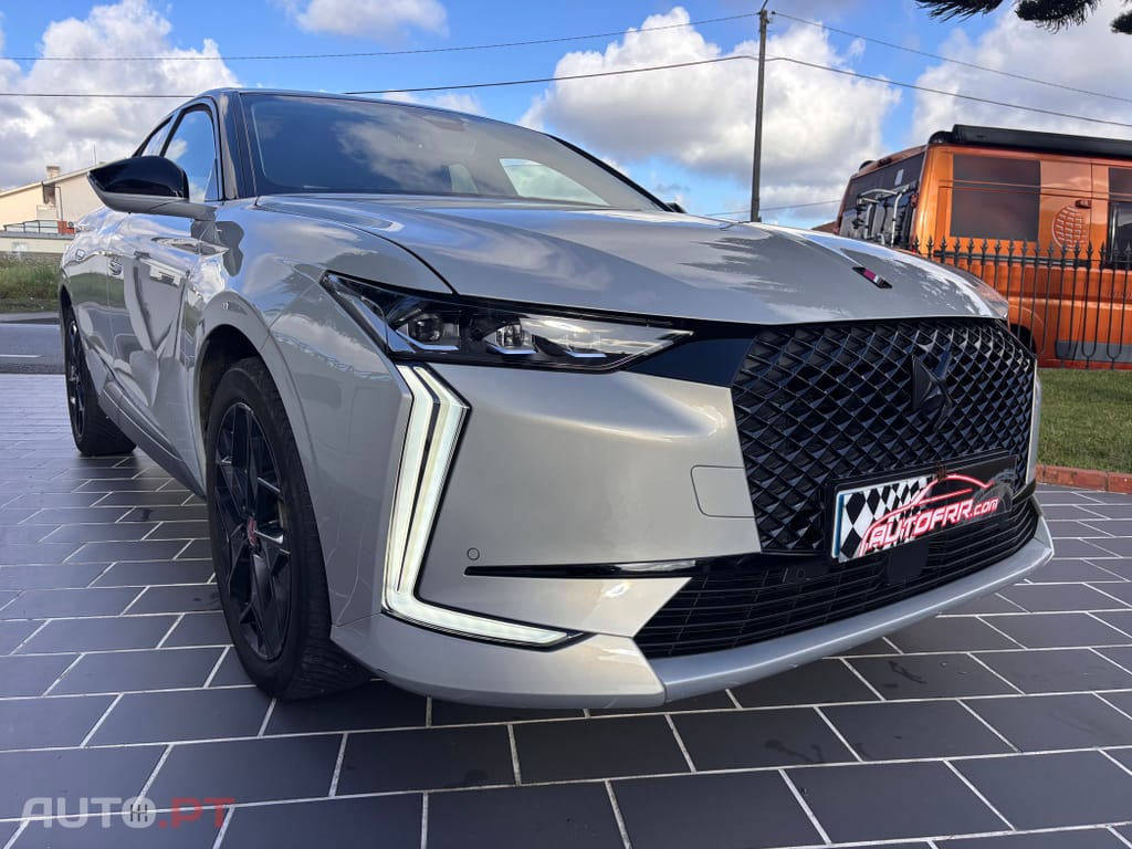 DS DS4 E-Tense Performance Line EAT8