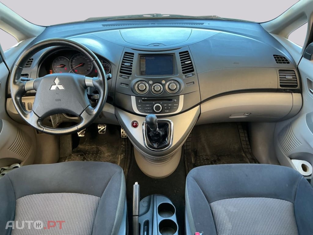 Mitsubishi Grandis 2.0 DI-D Invite