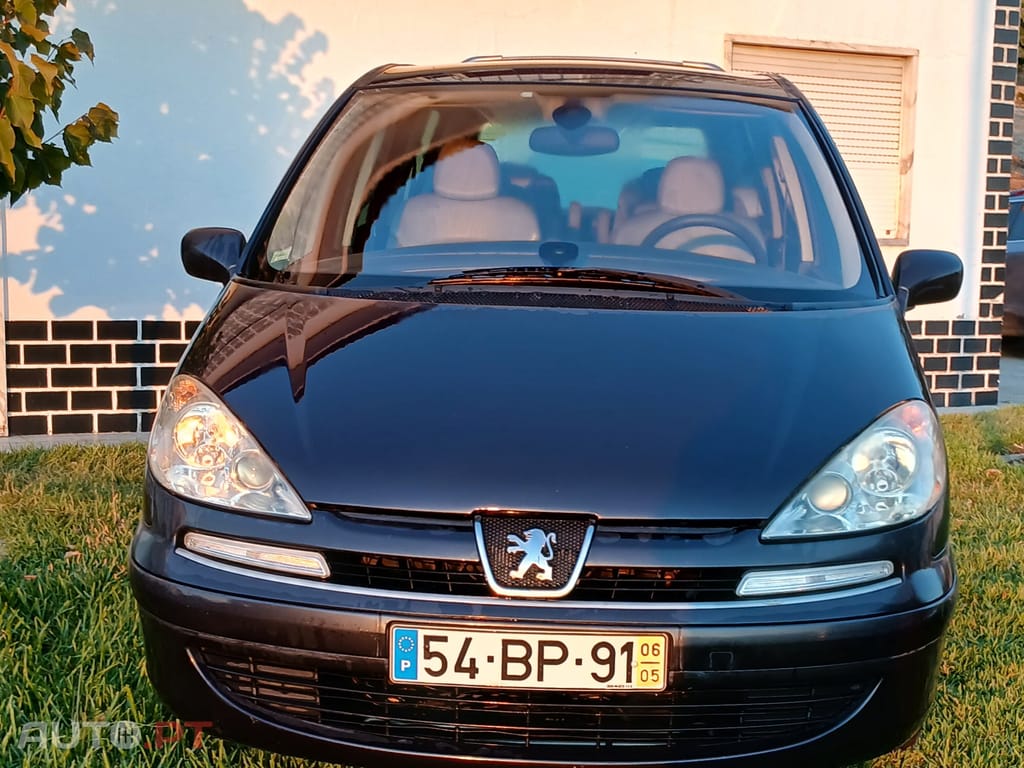 Peugeot 807 2.2 HDI