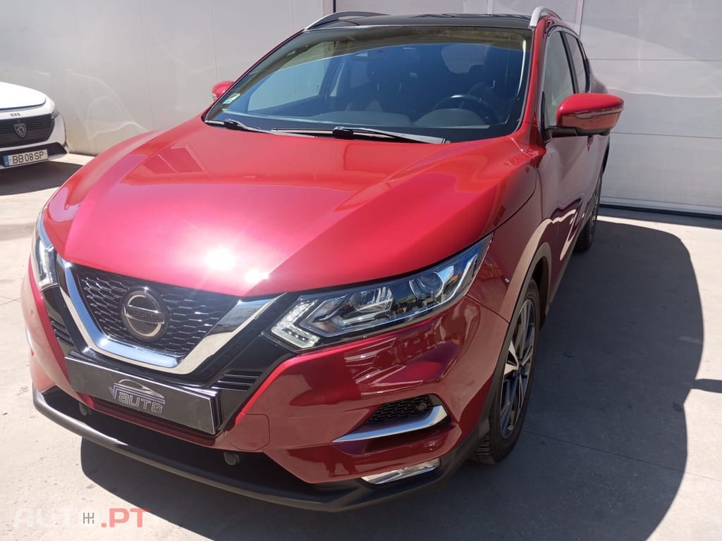 Nissan Qashqai 1.2 DIG-T N-Connecta 18 Xtronic